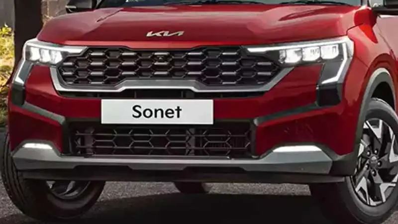 New-Kia-Sonet-2024-Facelift-Exterior-Indonesia-autoini