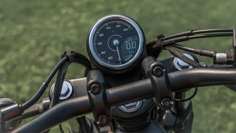 CFMoto-250CL-C-Speedometer-Indonesia-autoini