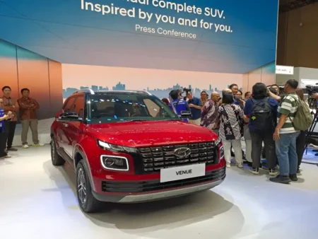Hyundai Launches VENUE SUV at IIMS 2025 Hyundai Launches VENUE SUV at IIMS 2025 Indonesia - autoini