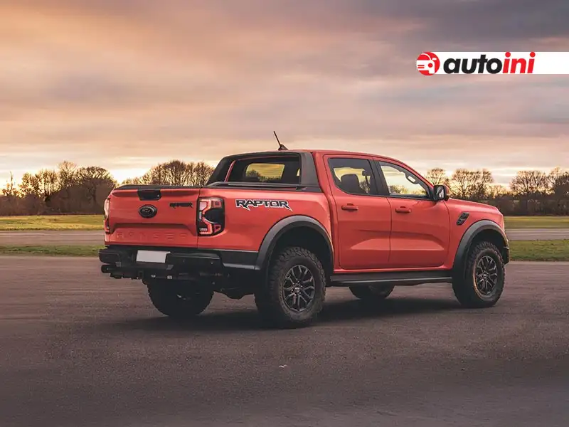 Tampilan Profil Samping Ford Ranger Raptor 3.0 L V6 Generasi Berikutnya