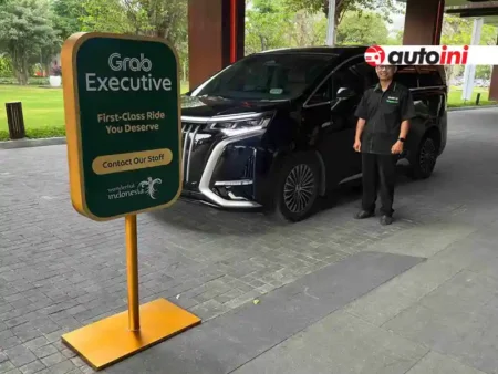 Grab’s premium EV brings quiet luxury to Jakarta & Bali