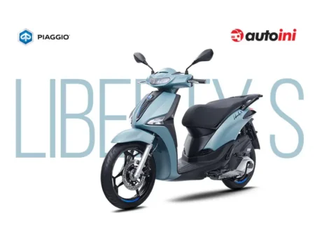 Piaggio Liberty S 2025 front view in Blue Ardesia