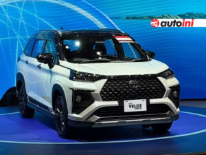 Toyota Veloz Hybrid Lauched in Indonesia