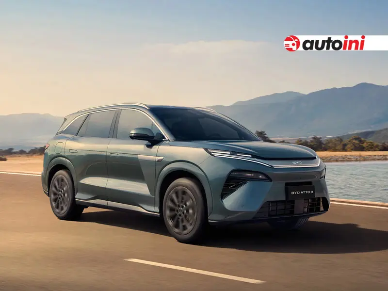 BYD Atto 8 7-seater side front angle expected for Indonesia
